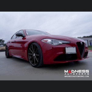 Alfa Romeo Giulia Side Trim Kit - Quadrifoglio Style - Carbon Fiber