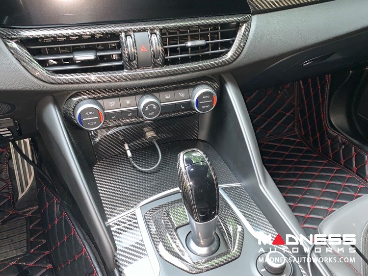 Alfa Romeo Giulia Interior Center Dash Air Vent Trim - Carbon Fiber - RHD - Italian Theme