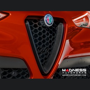 Alfa Romeo Giulia Front V Shield Grill Frame - Carbon Fiber - QV Model - Feroce Carbon