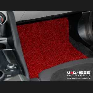 Alfa Romeo Giulia All Weather Floor Mats (set of 4) - Soft Touch PVC Loop - Red/ Black - RWD