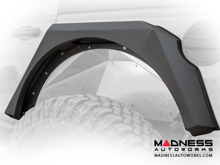 Jeep Wrangler JL Fenders w/ Vents and Turn Signals