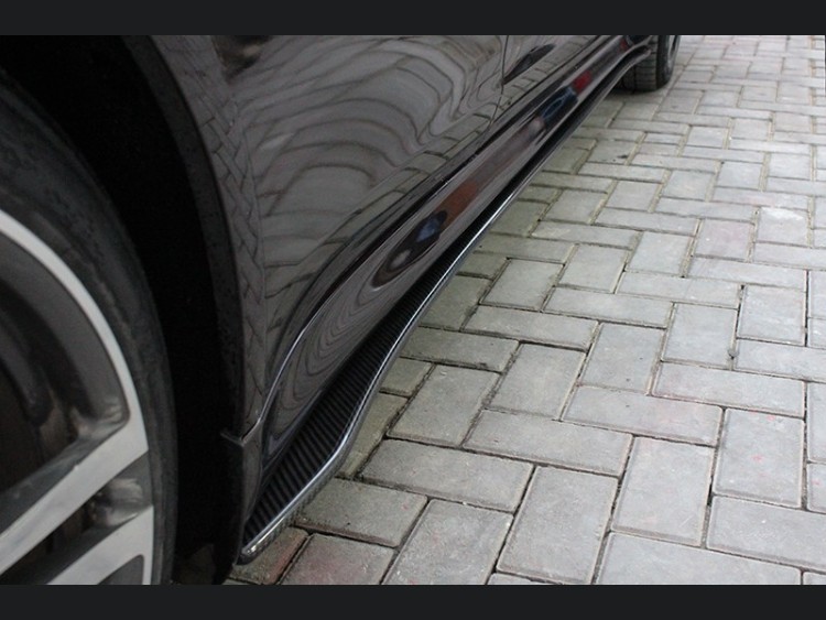  Porsche Panamera Side Skirt Set - Carbon Fiber