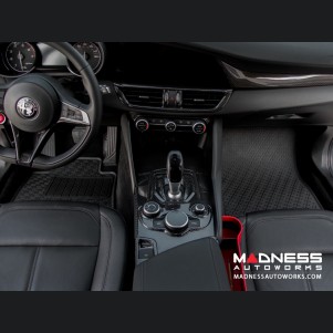 Alfa Romeo Giulia Floor Mat Set - All Weather Rubber Front/ Rear 4 Piece Set - Deluxe - Q4/ AWD Model