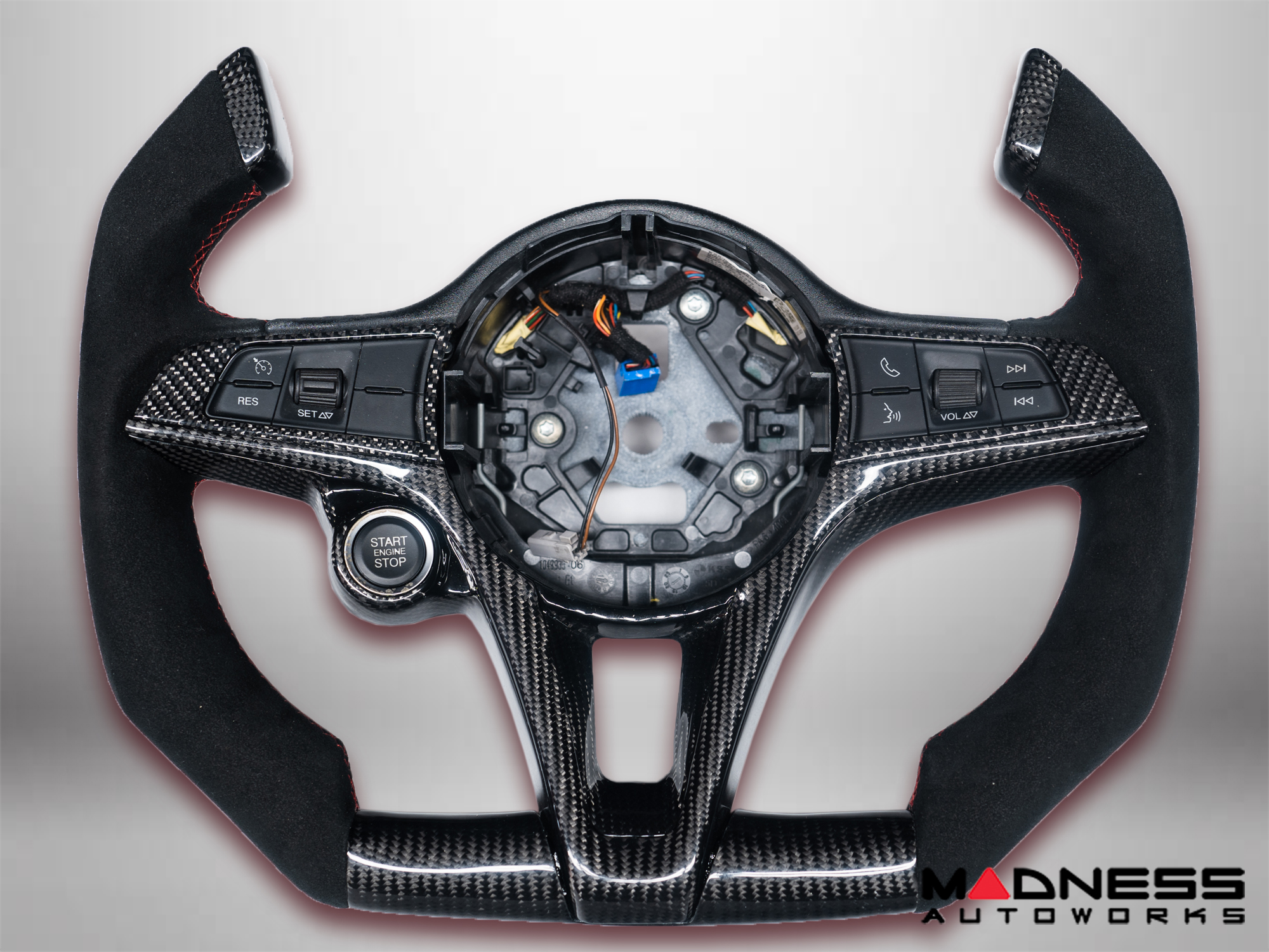 Volant Alfa Romeo C43 F1 2023 – Réplique 1:2 – Résine – HC Models – Neuf