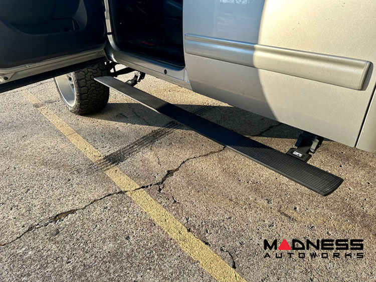 GMC Sierra Side Steps - E-Power Running Boards - Crew Cab - Body Armor ...