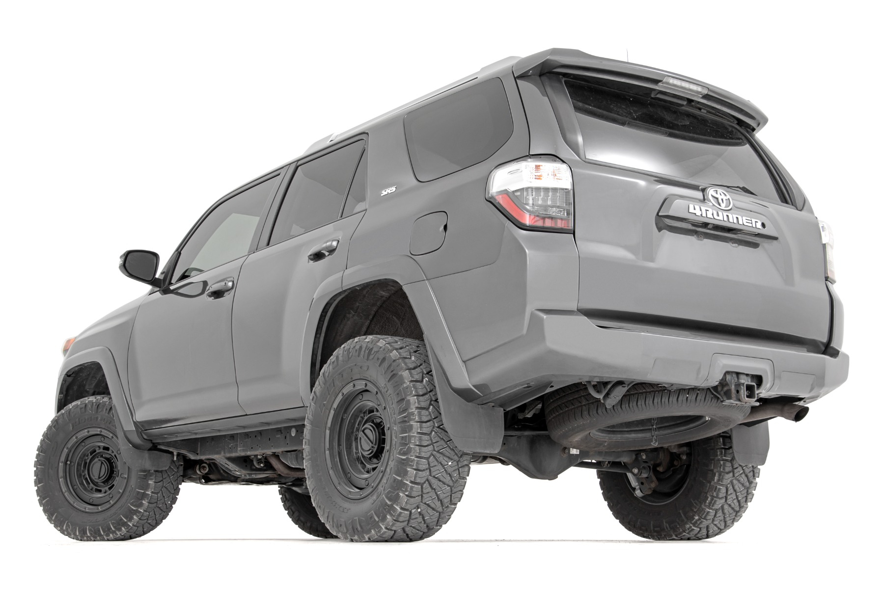 Toyota 4Runner - 3.5" Lift Kit - V2 Monotube Shocks - Rough Country 