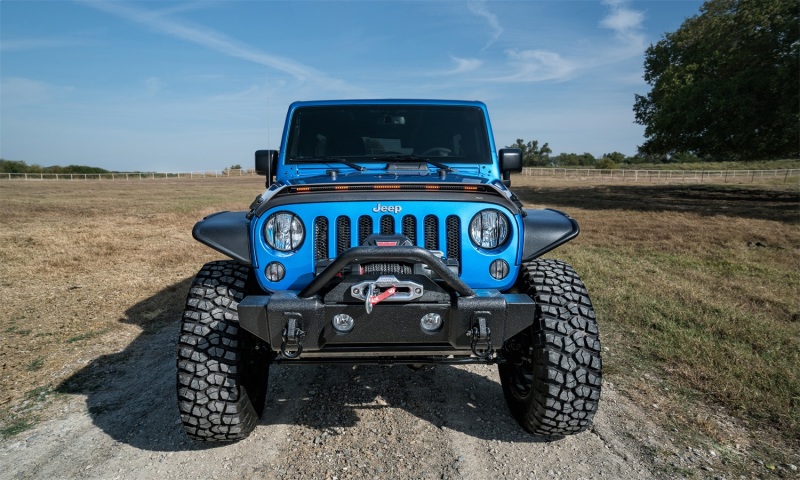 Jeep Wrangler JK - AVS Aeroskin LightShield